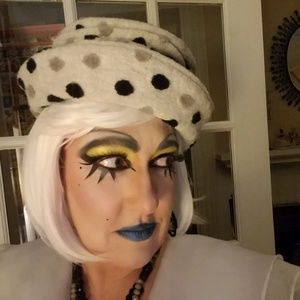 Meet your Posher, Tonya